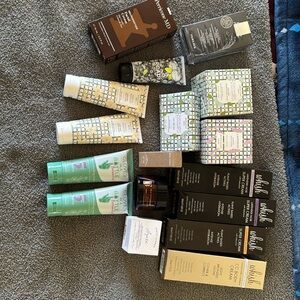 Assorted Moisturizers (higher end)